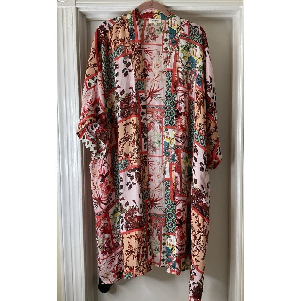 Umgee Kimono Boho Floral Short Sleeve Size M/L